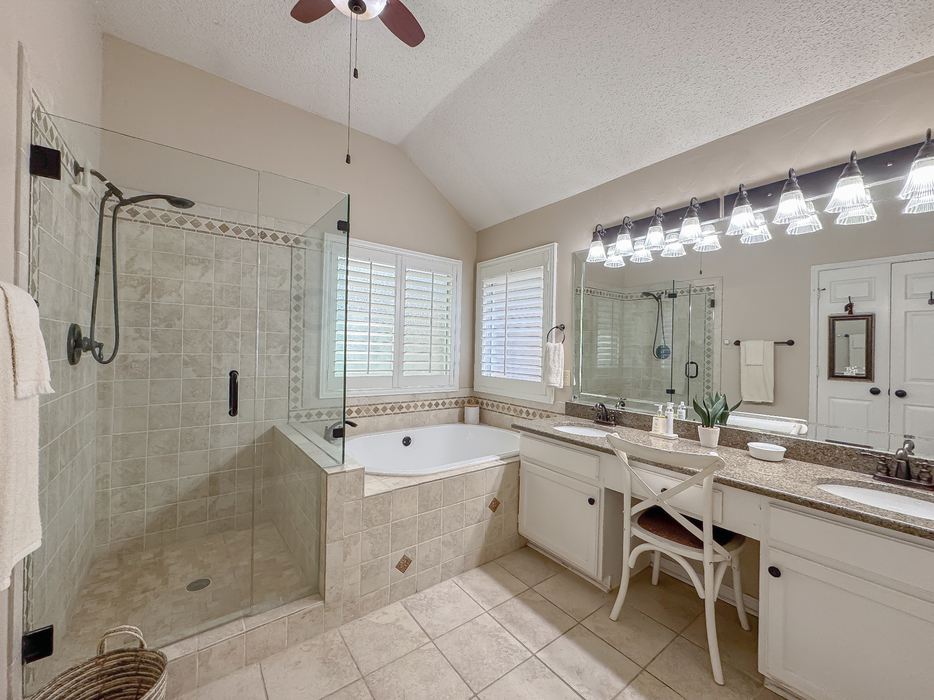 Photo 7 — 3445 Paint Brush Lane